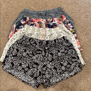 💥 Lot of 4 flirty summer shorts